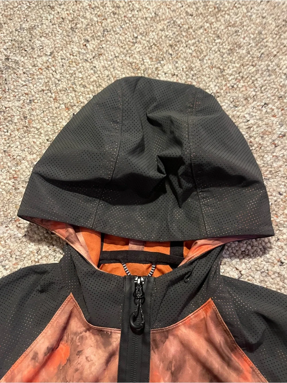 Craft women’s Lumen Hydro waterproof running jacket in Nova Buff